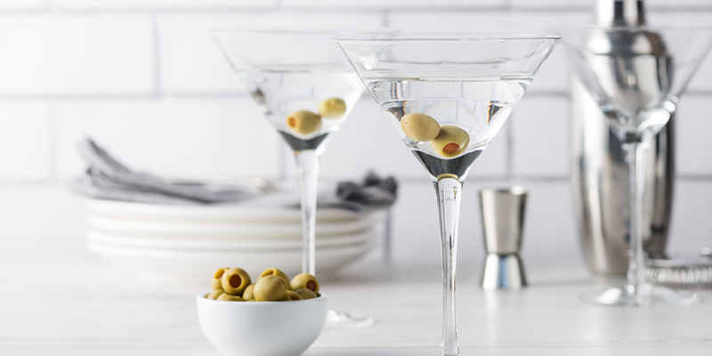 Resultado de imagem para dry martini 1960s